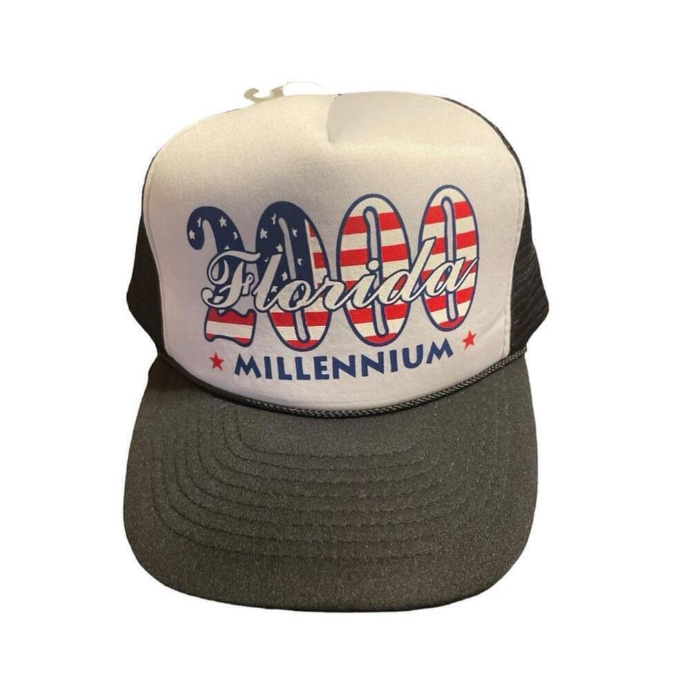 White Y2K Millennium SnapBack vintage Florida adjustable trucker hat Mohr’s
